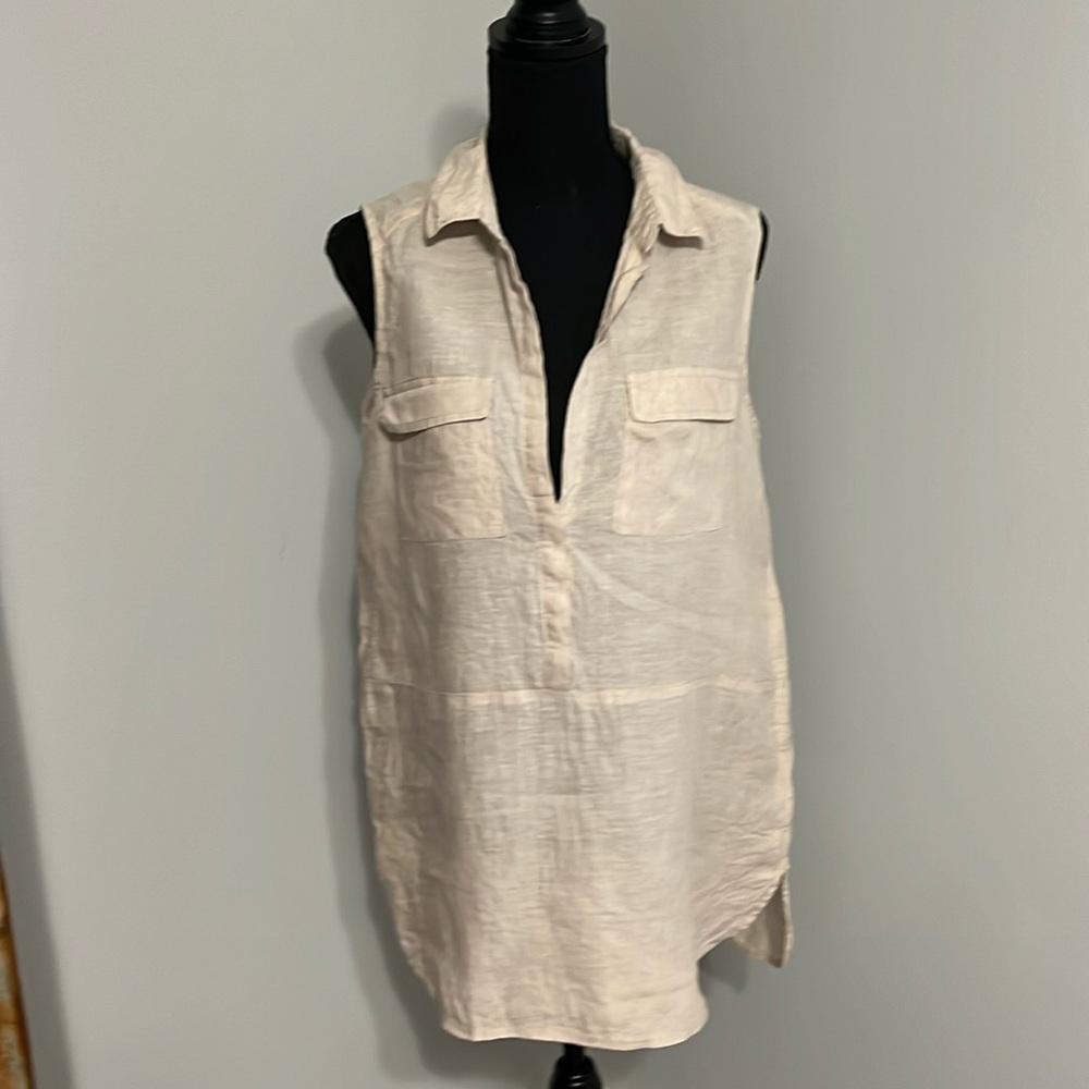 Jones & Co Linen Top